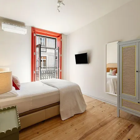 Memoiren Der Traditionellen Kuenste- Balcony At Downtown By Interhome