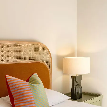 Memoiren Der Traditionellen Kuenste- Balcony At Downtown By Interhome Apartamento