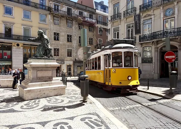 Апартаменти Memoiren Der Traditionellen Kuenste- Balcony At Downtown By Interhome
