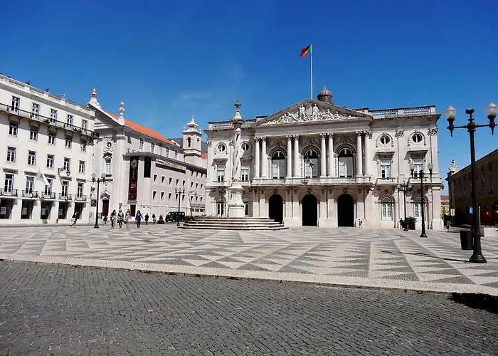 Apartament Memoiren Der Traditionellen Kuenste- Balcony At Downtown By Interhome *