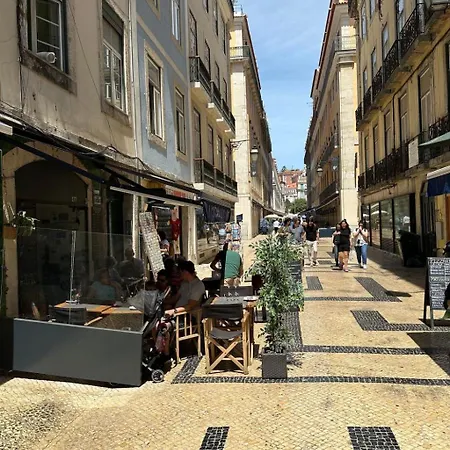 Memoiren Der Traditionellen Kuenste- Balcony At Downtown By Interhome Appartamento